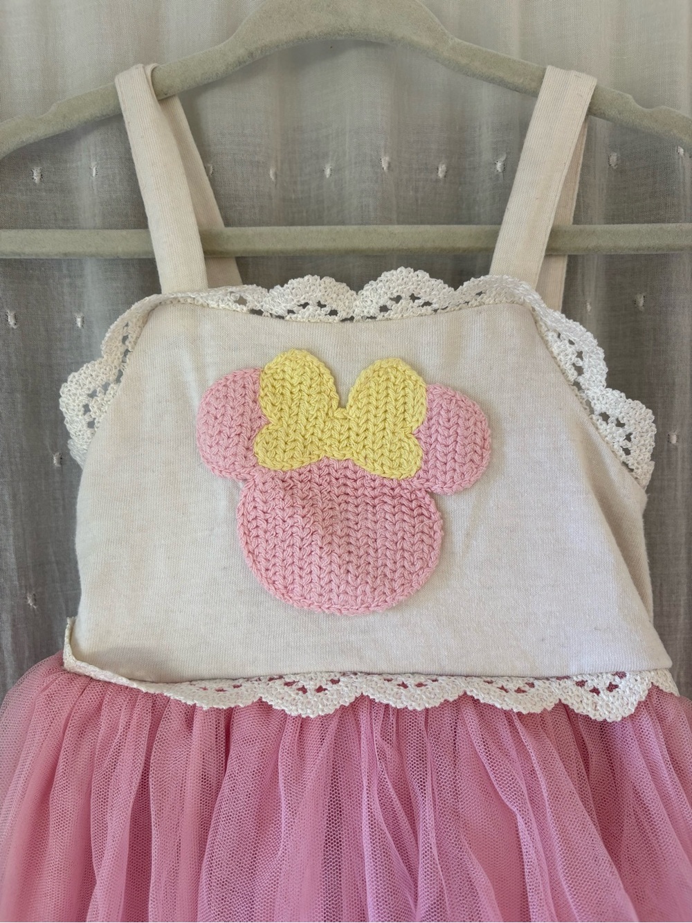 Disney Minnie Mouse Cream and Pink Girls Dress - Picture 2 of 4